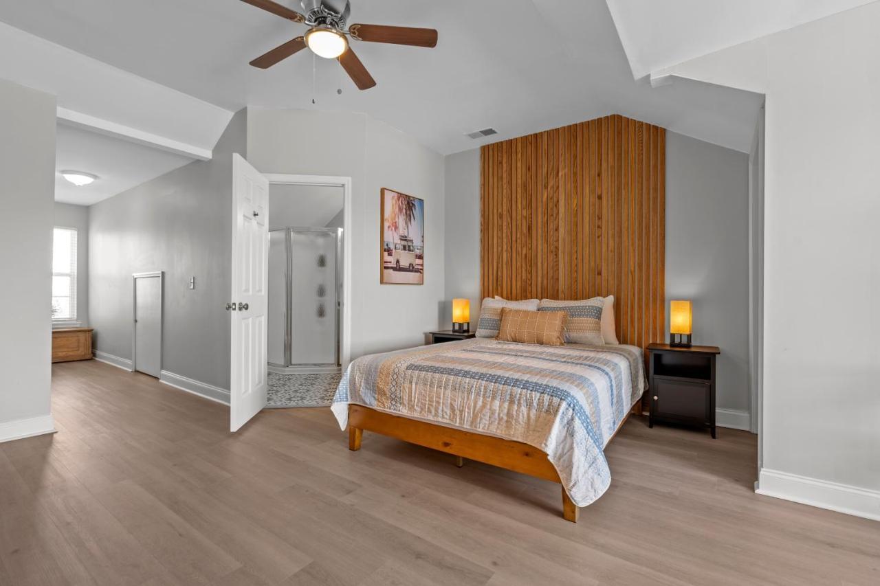 ☆Live On The Water! Lake Palmetto Palm W/ Patio - 10Min To Downtown & Beaches☆ Charleston Zewnętrze zdjęcie