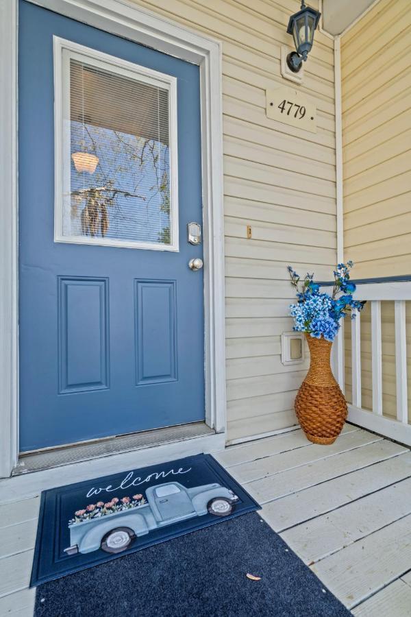 ☆Live On The Water! Lake Palmetto Palm W/ Patio - 10Min To Downtown & Beaches☆ Charleston Zewnętrze zdjęcie