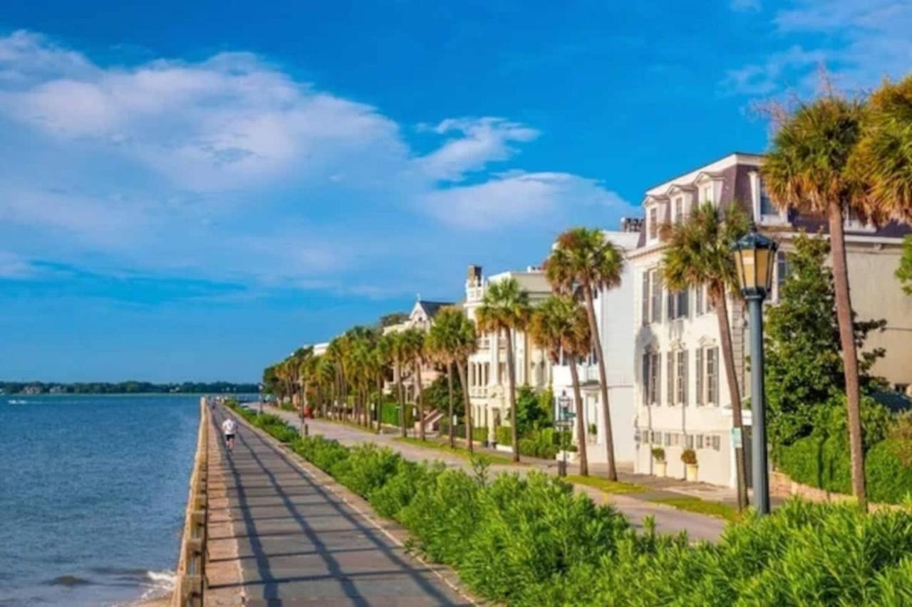☆Live On The Water! Lake Palmetto Palm W/ Patio - 10Min To Downtown & Beaches☆ Charleston Zewnętrze zdjęcie
